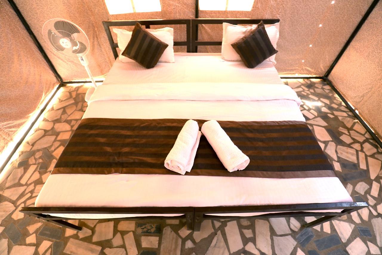 Nova Patgar Tents Hotel Bhuj Ngoại thất bức ảnh