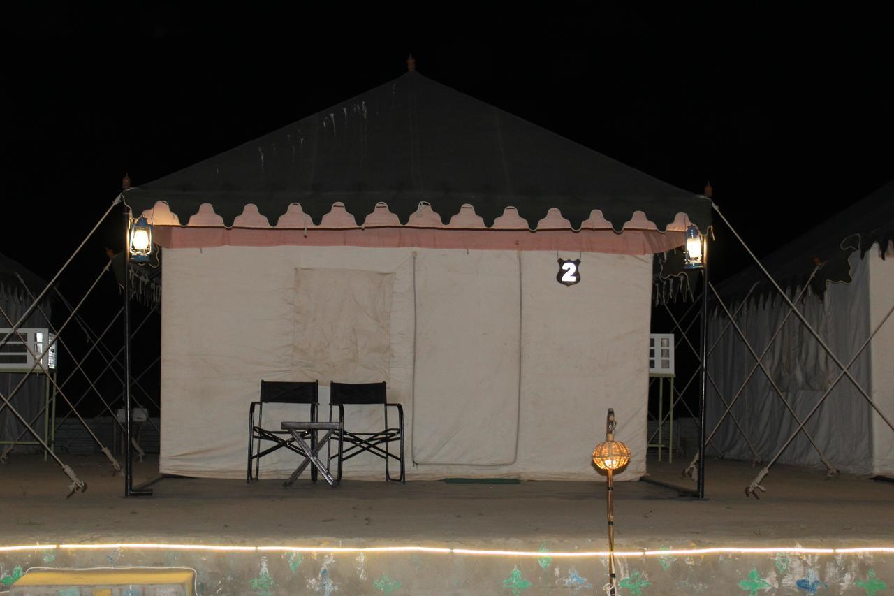 Nova Patgar Tents Hotel Bhuj Ngoại thất bức ảnh